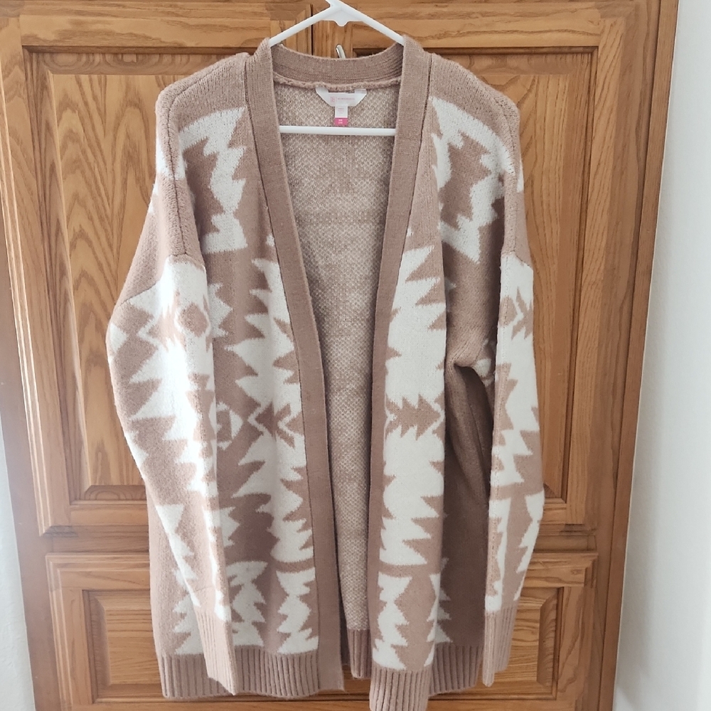 Cozy Tan and Cream Cardigan Sweater